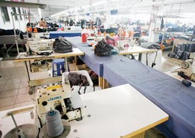 服裝廠新手工作指南 累不累？每天干什么？